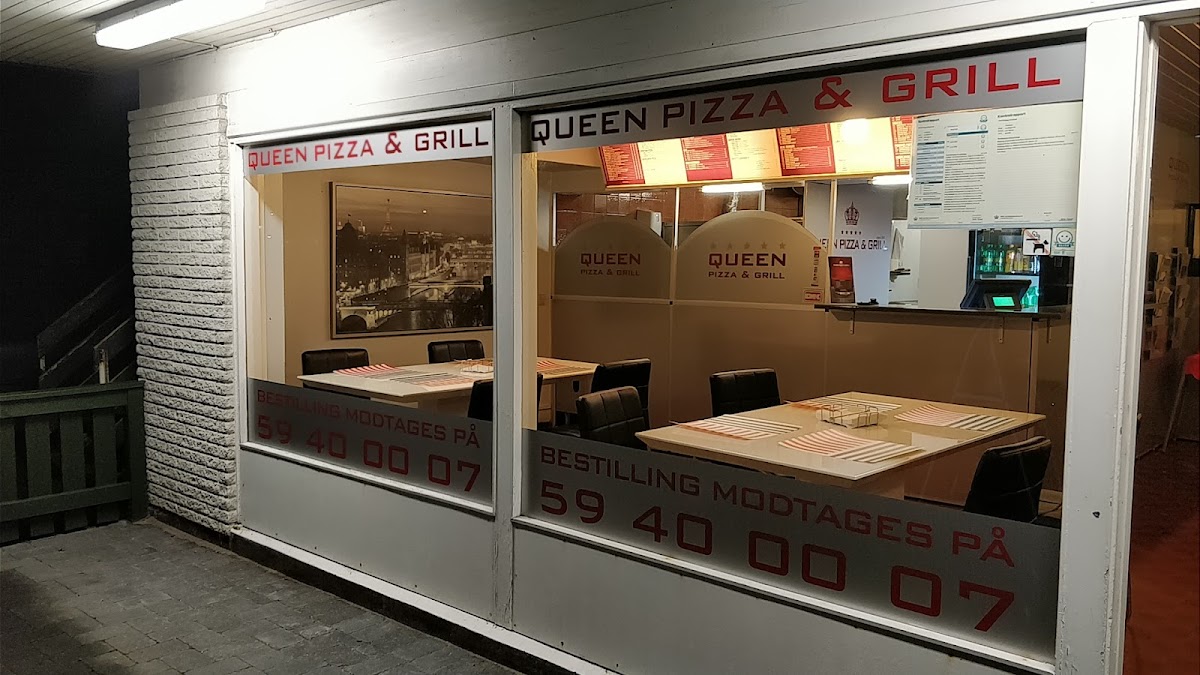 Queen Pizza & Grill